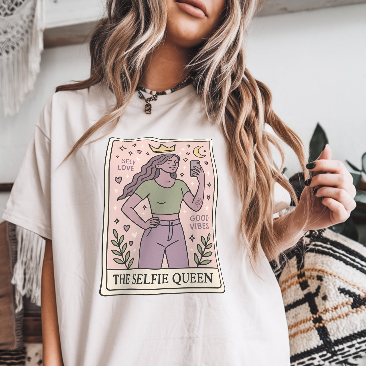 The Selfie Queen Tee